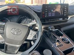 تۆیۆتا سیانا